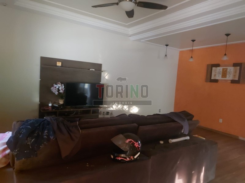Casa à venda com 4 quartos, 167m² - Foto 6