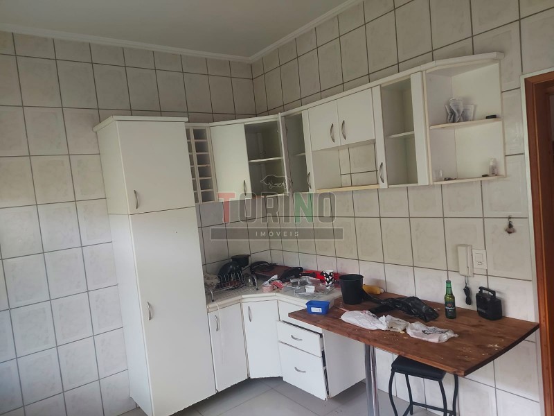 Casa à venda com 4 quartos, 167m² - Foto 11