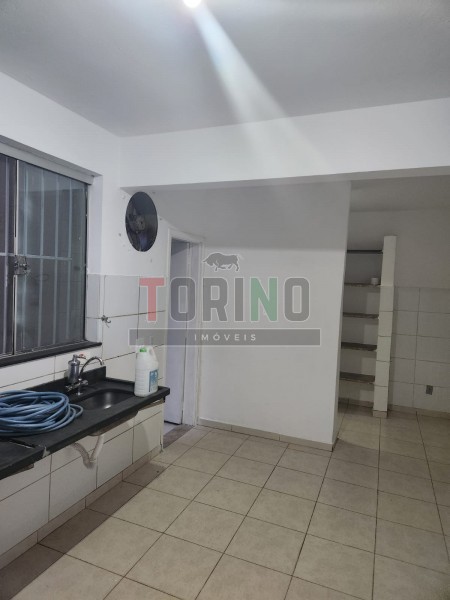 Prédio Inteiro para alugar, 40m² - Foto 6