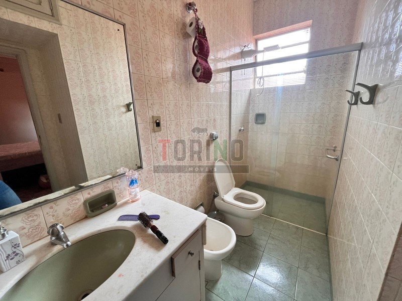 Casa à venda com 4 quartos, 396m² - Foto 18