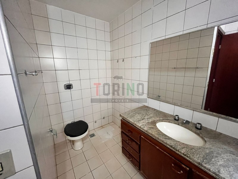 Apartamento à venda e aluguel com 3 quartos, 188m² - Foto 5