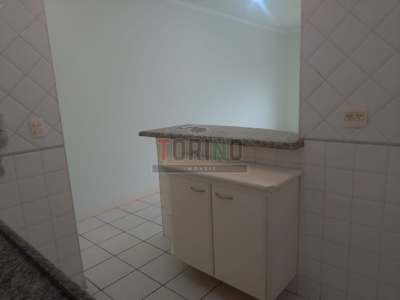 Apartamento para alugar com 1 quarto, 83m² - Foto 3