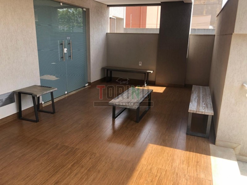 Apartamento para alugar com 2 quartos, 80m² - Foto 28