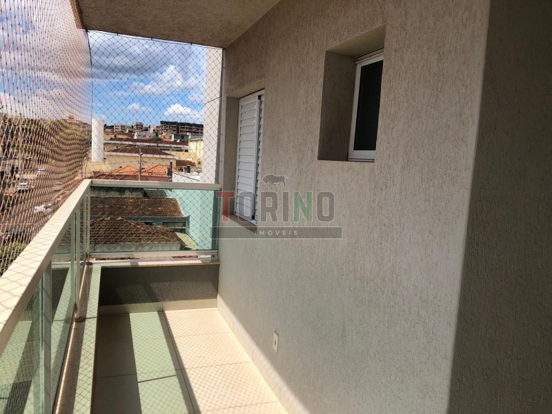 Apartamento para alugar com 2 quartos, 80m² - Foto 19