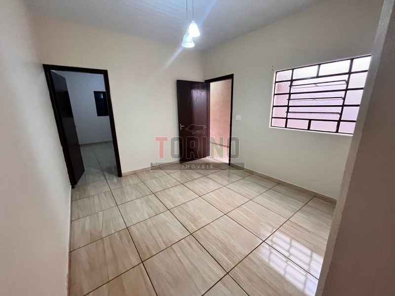 Casa para alugar com 2 quartos, 71m² - Foto 6