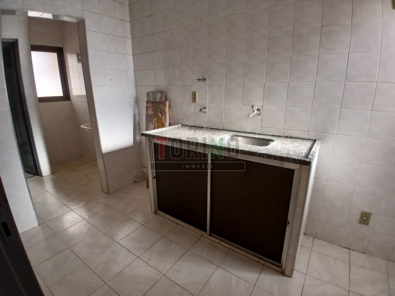 Apartamento para alugar com 3 quartos, 69m² - Foto 2
