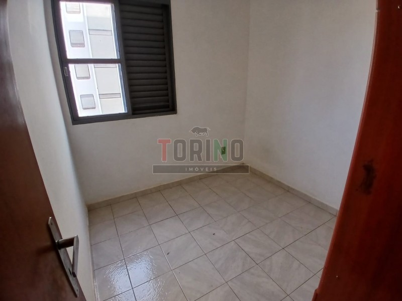 Apartamento para alugar com 3 quartos, 69m² - Foto 8