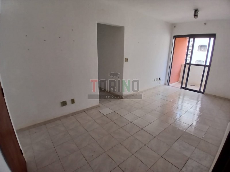 Apartamento para alugar com 3 quartos, 69m² - Foto 17