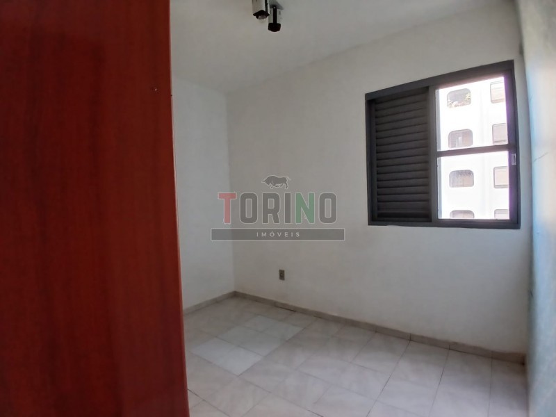 Apartamento para alugar com 3 quartos, 69m² - Foto 9