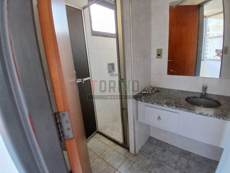 Apartamento para alugar com 3 quartos, 69m² - Foto 13
